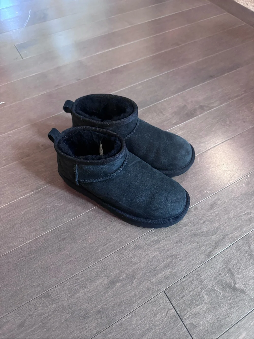 Kids Black Ugg boots, never worn size 2